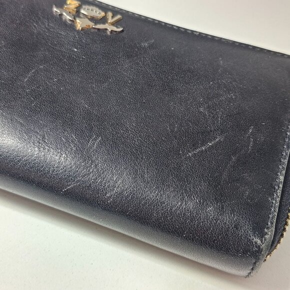 Zadig & Voltaire 'Love Is' Black Leather Wristlet Wallet Gold Zipper Logo - Picture 7 of 12